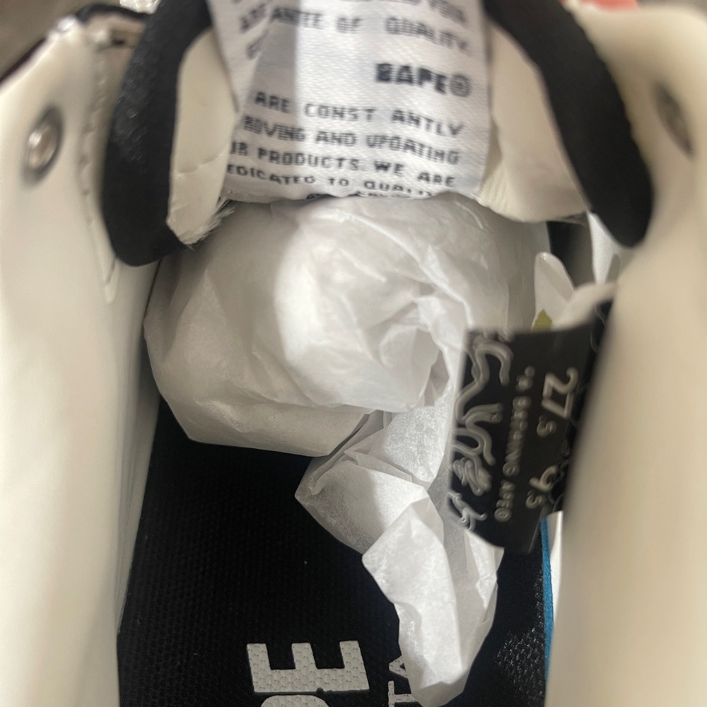 Bape Black and White Sneakers Star Design - Picture 6 of 6